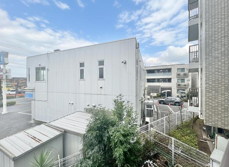 その他 眺望や窓からの景色が良いと、家で過ごす時間も快適です。