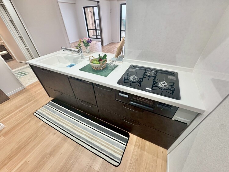 その他 使いやすくスタイリッシュなキッチン空間になっております。