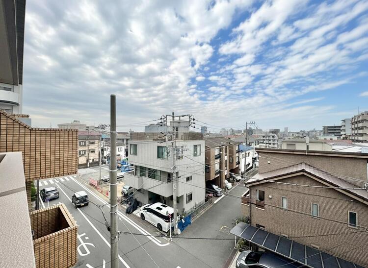 その他 眺望や窓からの景色が良いと、家で過ごす時間も快適です。