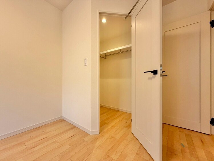 その他 収納スペースが付いていて、お部屋を広く使っていただけます。