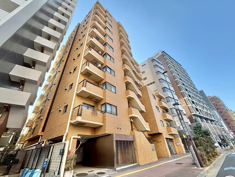 その他 飽きのこないシンプルモダンな外観です。