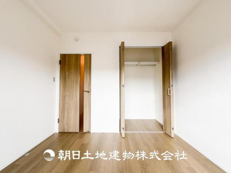 内装 【居室】大切な家族一人ひとりの大切な個別空間をつくりあげました。