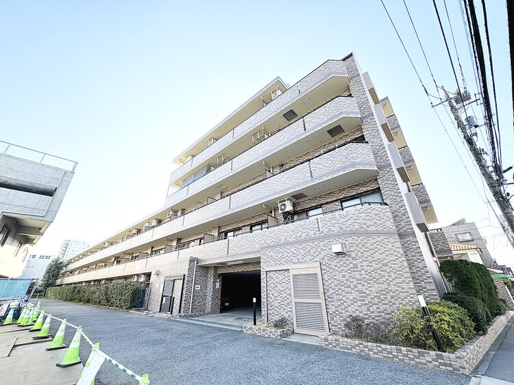 外観 資料には掲載していない情報が、現地にはたくさんあります。是非一度、現地をご確認ください。