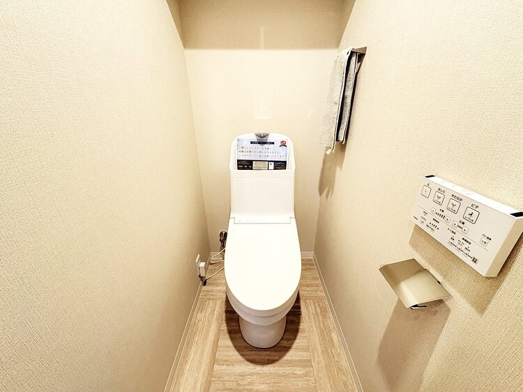 トイレ 暮らしの中のさりげないひとときの快適さにも、こだわりを、持って設備を配しております。