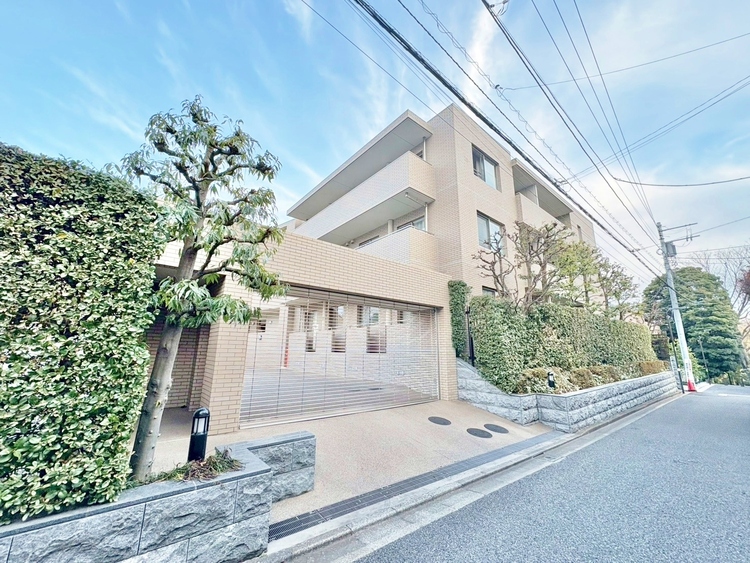 外観 資料には掲載していない情報が、現地にはたくさんあります。是非一度、現地をご確認ください。