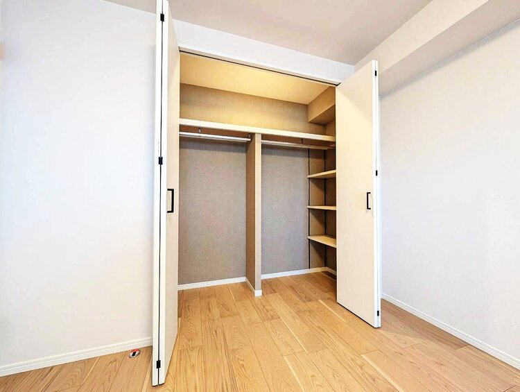収納 居室にはクローゼットがあり、荷物もスッキリ収納して快適にお過ごしいただけます。