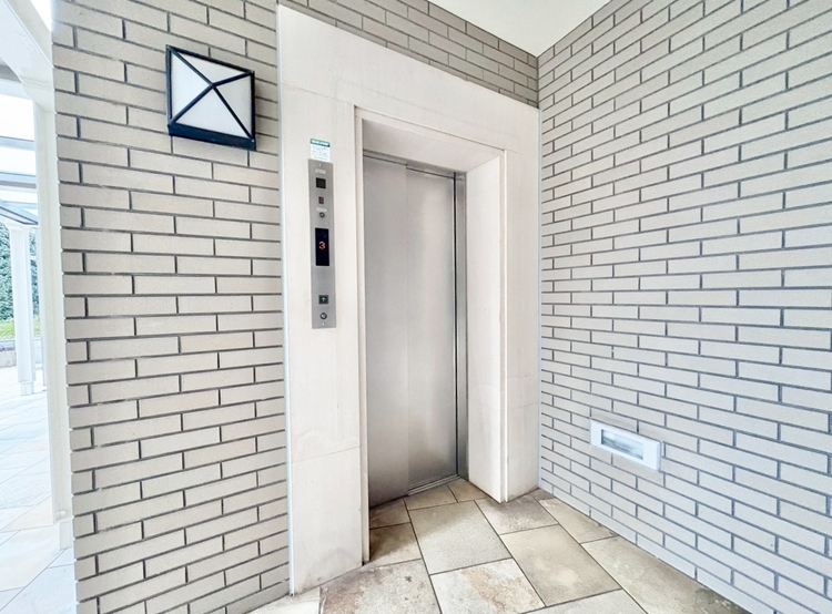 その他 エレベーターの管理も、きちんと行き届いてます。