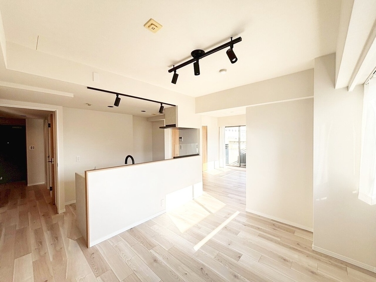 居間 「空間が織り成すひとつ先の住み心地」を演出します。