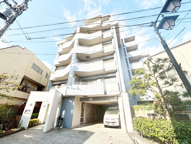 外観 資料には掲載していない情報が、現地にはたくさんあります。是非一度、現地をご確認ください。