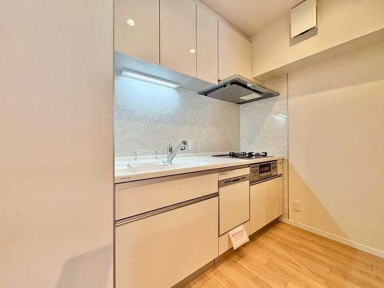 キッチン 洗練されたスタイリッシュなデザイン性と使いやすさを備えた仕様。