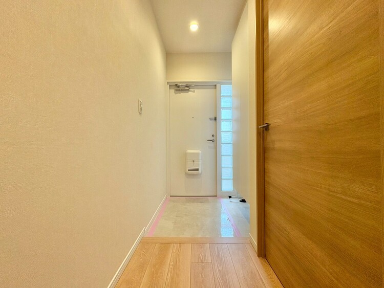 玄関 シューズボックスを完備した玄関です。