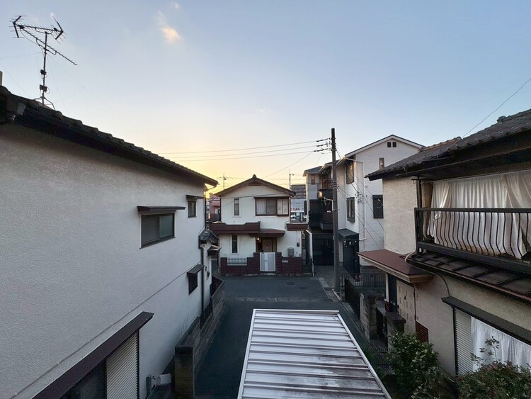 バルコニー 頬をなでる、優しい風を感じることが出来ます。