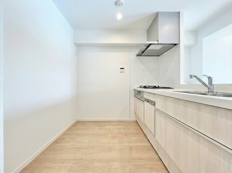 キッチン 洗練されたスタイリッシュなデザイン性と使いやすさを備えた仕様。