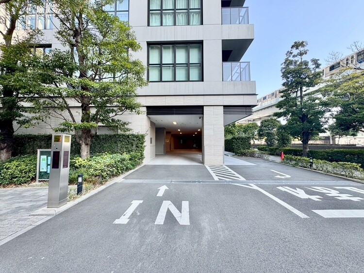 その他 駐車スペースが嬉しいですね。※空き状況は都度ご確認下さい。