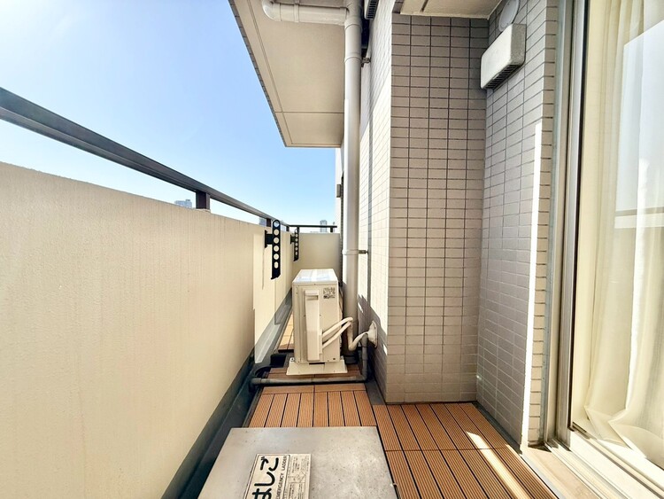 その他 朝の澄んだ空気や、夕方に吹く清々しい風を感じられるバルコニー。