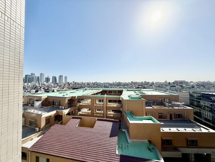 その他 眺望や窓からの景色が良いと、家で過ごす時間も快適です。