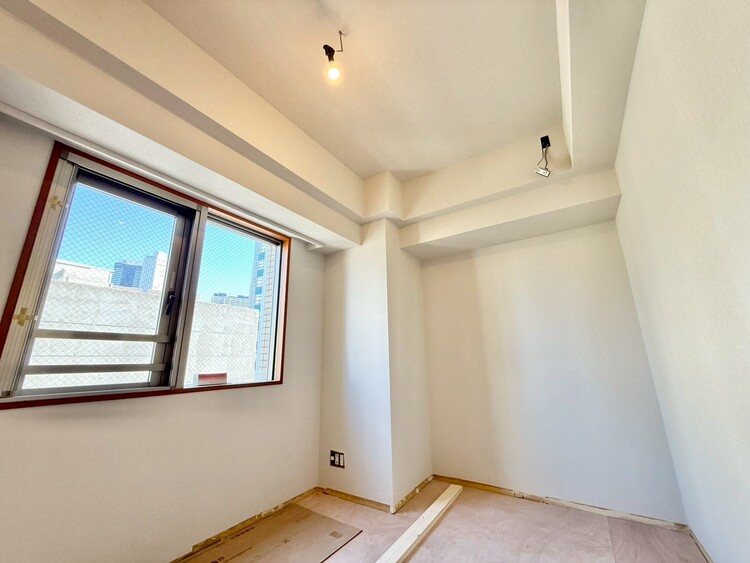 その他 清かで艶やかな時間をもたらしてくれる室内です。