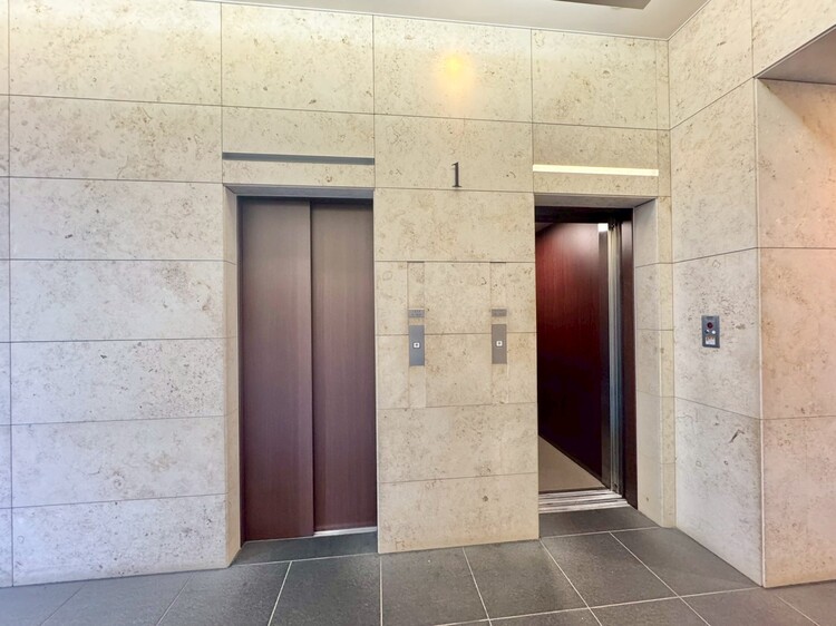 その他 エレベーター完備のため荷物が多くなっても安心。