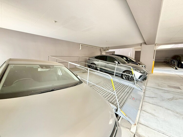 その他 駐車スペースが嬉しいですね。※空き状況は都度ご確認下さい。