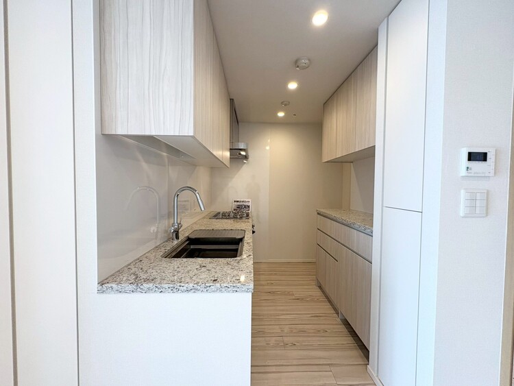 その他 開放感のあるキッチンスペース。調理をしながら、会話も弾みそうですね。