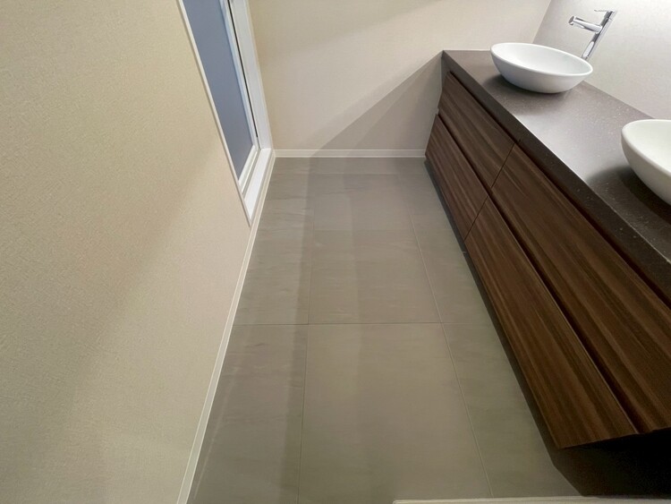 その他 十分な広さの脱衣所。