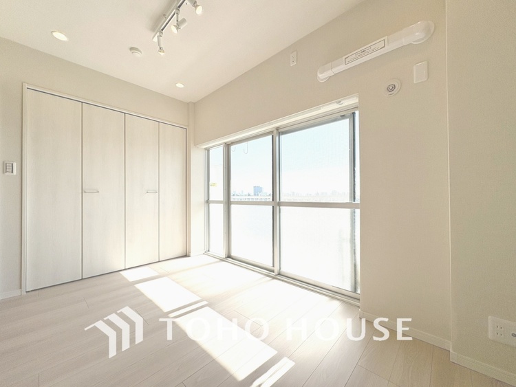 内装 【PRIVATE ROOM】◆快適◆な暮らしに不可欠な収納スペース。快適さとともに思い出も詰まっていく。