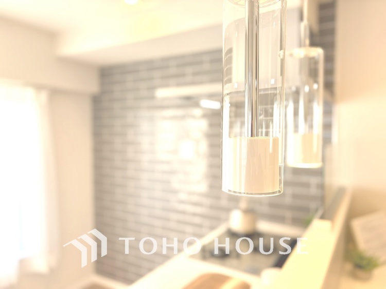 内装 【KITCHEN】◆家族のおはよう◆の声を笑顔で迎えてあげられるシステムキッチン。朝ごはんが楽しみでちょっと早起きしたくなるんです。