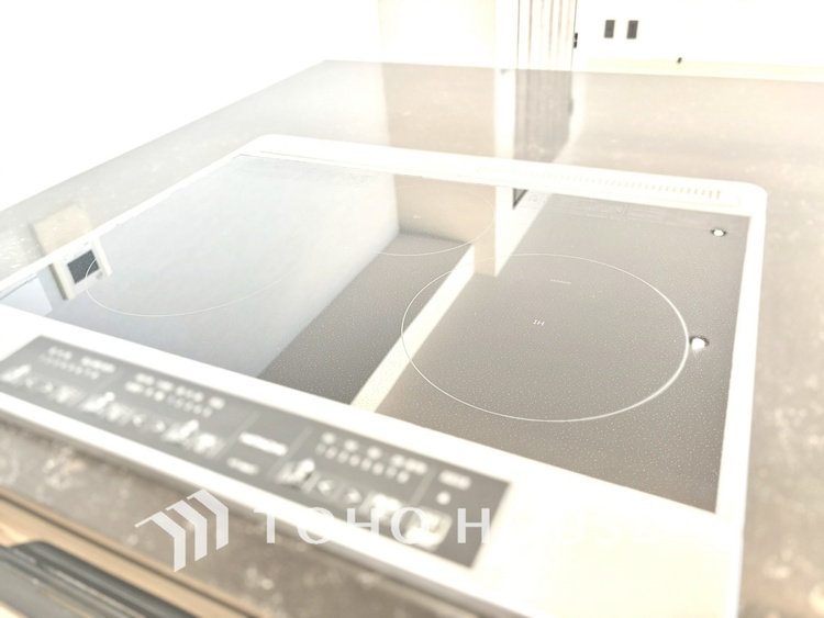 キッチン 【KITCHEN】◆家族のおはよう◆の声を笑顔で迎えてあげられるシステムキッチン。朝ごはんが楽しみでちょっと早起きしたくなるんです。