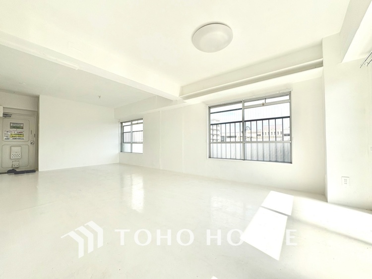 内装 現在改装中◆プライベートな時間◆最高な暮らしにはこの空間が必要。家族のふれあいも大切にしつつ、自分の空間も大切にしたい。