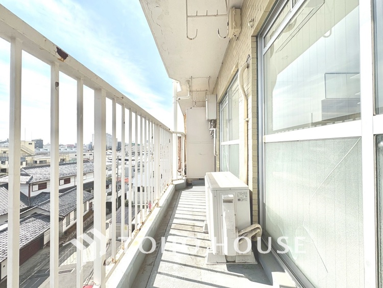 バルコニー 【BALCONY】◆Open new door◆扉の向こうには青空が広がっている。