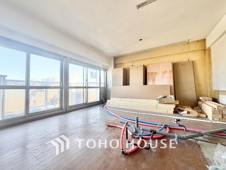 内装 現在改装中◆眩い◆光が燦々と入り、家族の笑顔を照らす。「いつまでも続いて」と願う夢のような毎日がここにある。