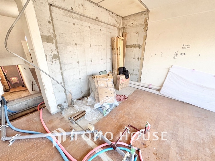 その他 現在改装中◆開放的◆後片付けが楽なシステムキッチン。収納スペースの充実！