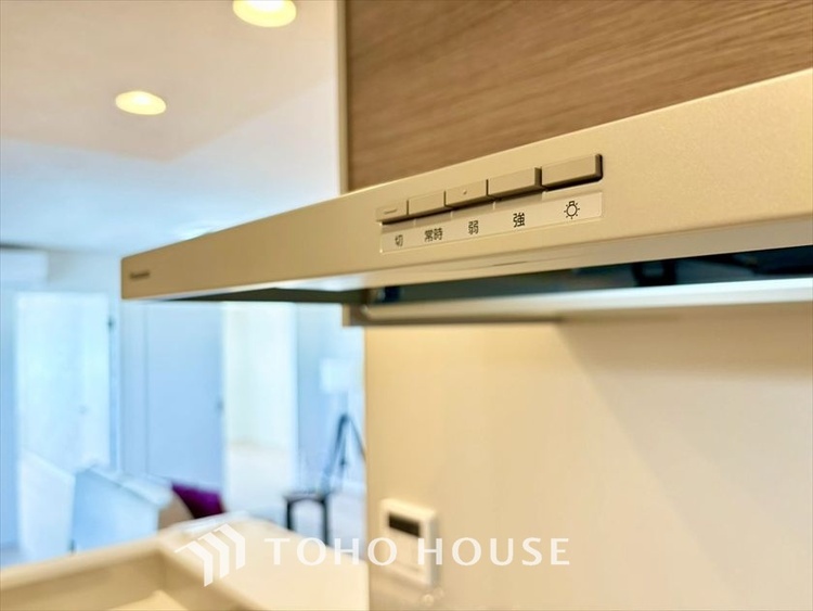 その他 【KITCHEN】◆開放的◆後片付けが楽なシステムキッチン。収納スペースの充実！