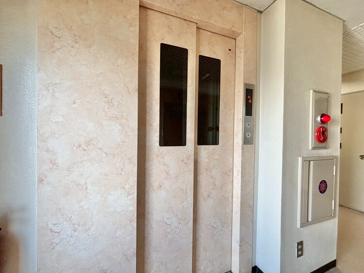 その他 エレベーター完備のため荷物が多くなっても安心。