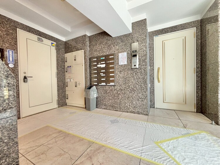 その他 館内は静寂な中が保たれており、管理が行き届いている印象を受けました。