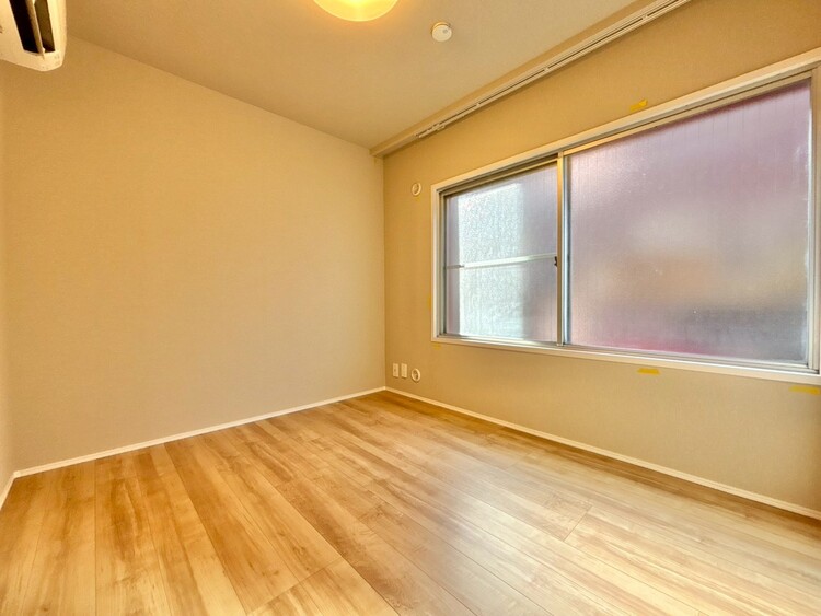 その他 清かで艶やかな時間をもたらしてくれる室内です。