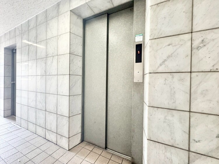 その他 エレベーター完備のため荷物が多くなっても安心。