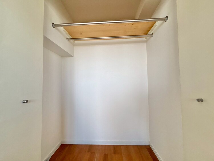 その他 収納スペースが付いていて、お部屋を広く使っていただけます。