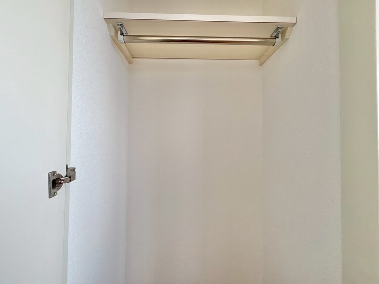 その他 家電やスーツケース、ストック品など何でも片付く嬉しい空間です。