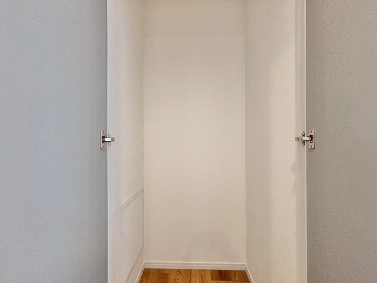 その他 家電やスーツケース、ストック品など何でも片付く嬉しい空間です。