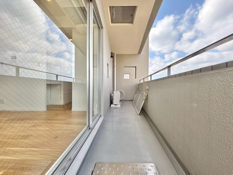 その他 朝の澄んだ空気や、夕方に吹く清々しい風を感じられるバルコニー。