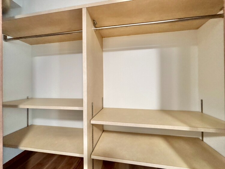 その他 収納スペースが付いていて、お部屋を広く使っていただけます。