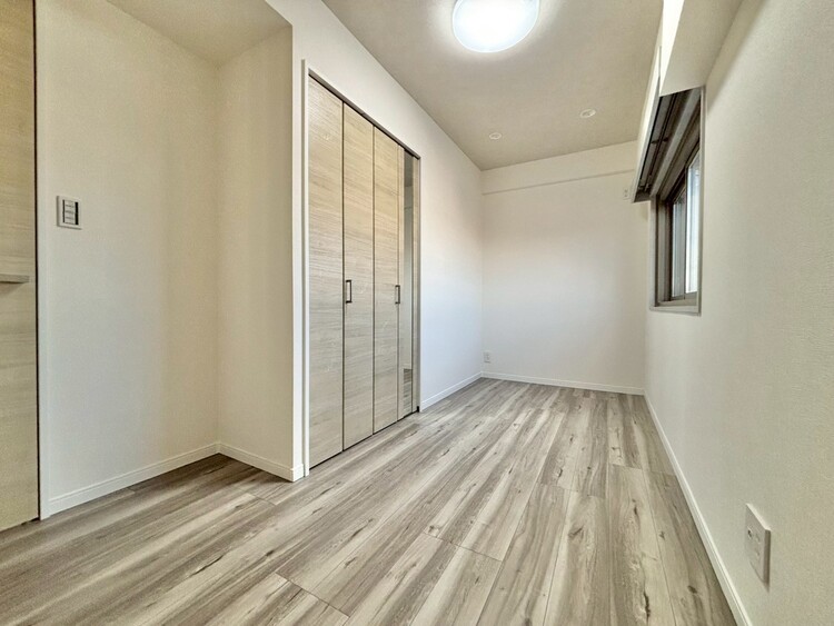 その他 清かで艶やかな時間をもたらしてくれる室内です。