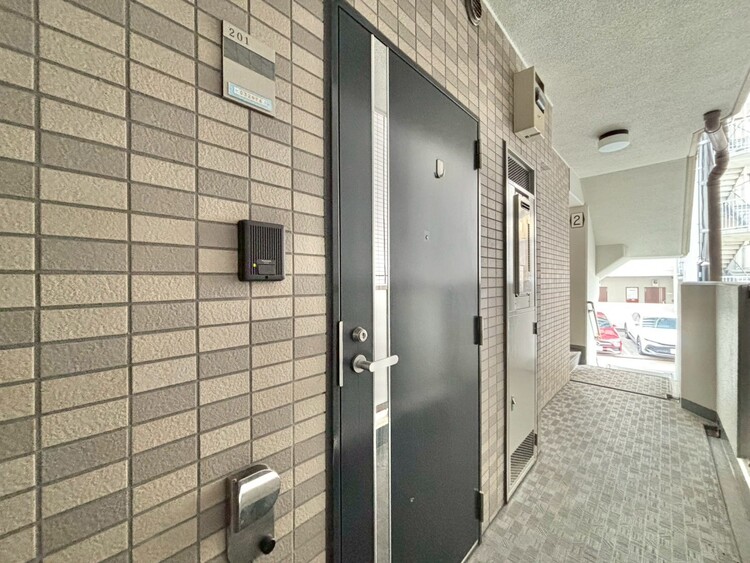 その他 清潔感のある落ち着いた雰囲気の玄関です。