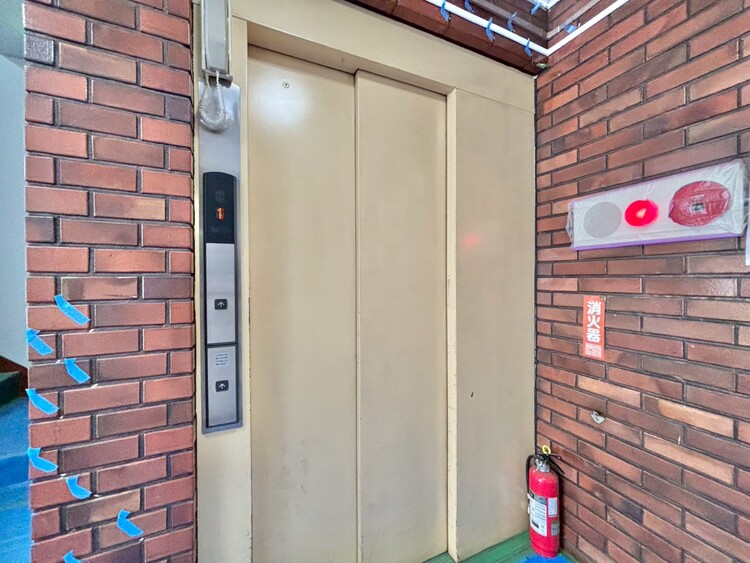 その他 エレベーター完備のため荷物が多くなっても安心。