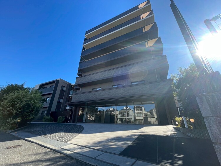 その他 飽きのこないシンプルモダンな外観です。