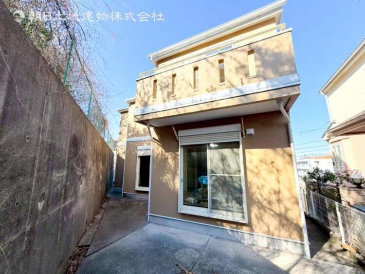 外観 【外観】空が広く感じられる、そんな空間、街並みが誕生します！きれいで静かな住宅地です通風も良好です！