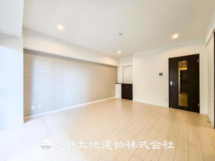 居間 【リビング】リビングで家族との時間、自分の時間を大切にできる空間を作りました。