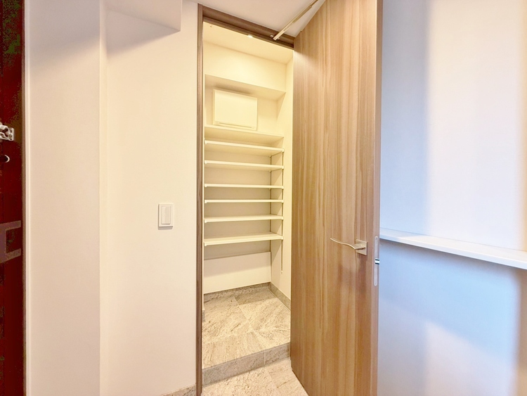 収納 暮らし心地を大きく左右する収納を、適材適所に配置し使い勝手を考慮しました。