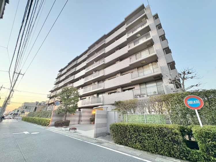 外観 資料には掲載していない情報が、現地にはたくさんあります。是非一度、現地をご確認ください。